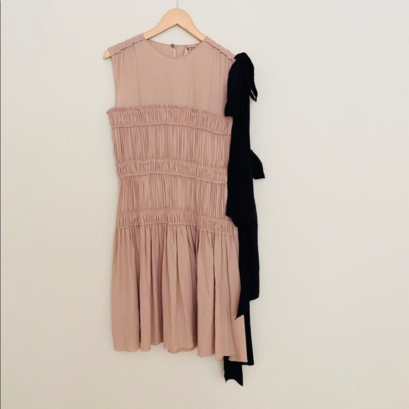 No. 21 Frilled Design Pink and Black Dress SZ 42 - Picture 7 of 11